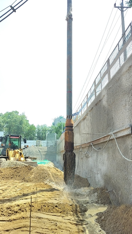 BVEM 105kW 水力バイブロフロット装置 敷地改善のための176kWの電源パック 建設