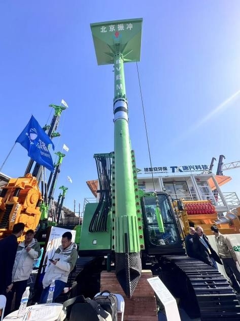 2150mm 水力バイブロフロート 高度振動技術 43Hz 1200kg 体重 最適な性能