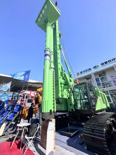 176kW パワーパック 水力バイブロフロット 液化抵抗のために土壌層周波数に適応