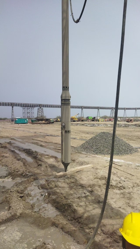 BVEM 105kW 水力バイブロフロット装置 敷地改善のための176kWの電源パック 建設